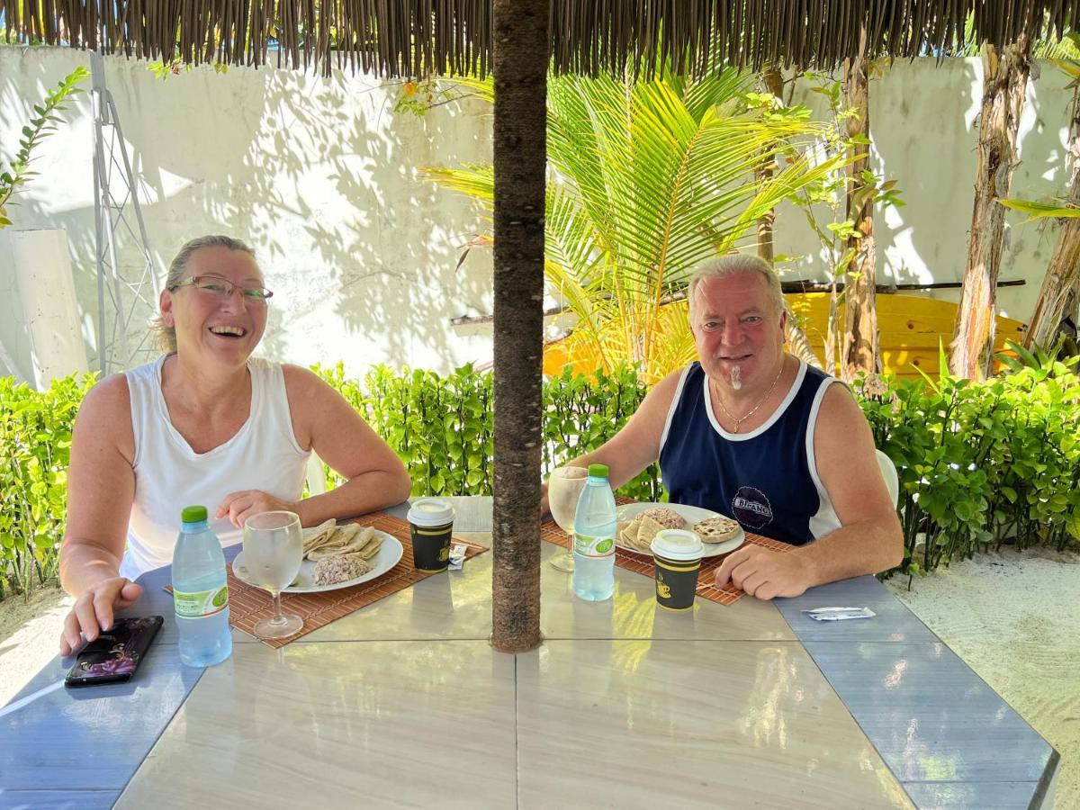 Island Guest 호텔 Maamendhoo 외부 사진