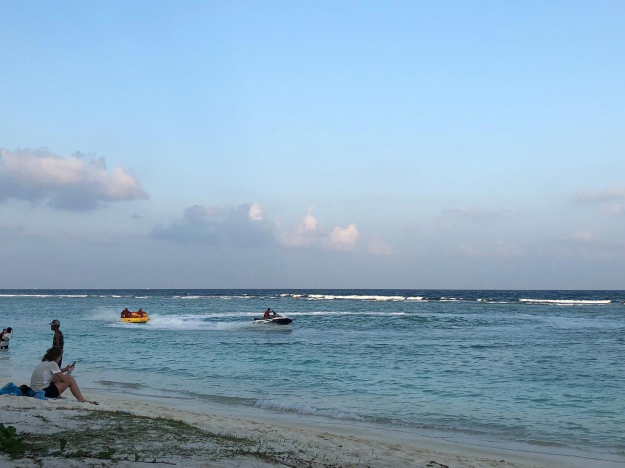 Island Guest 호텔 Maamendhoo 외부 사진